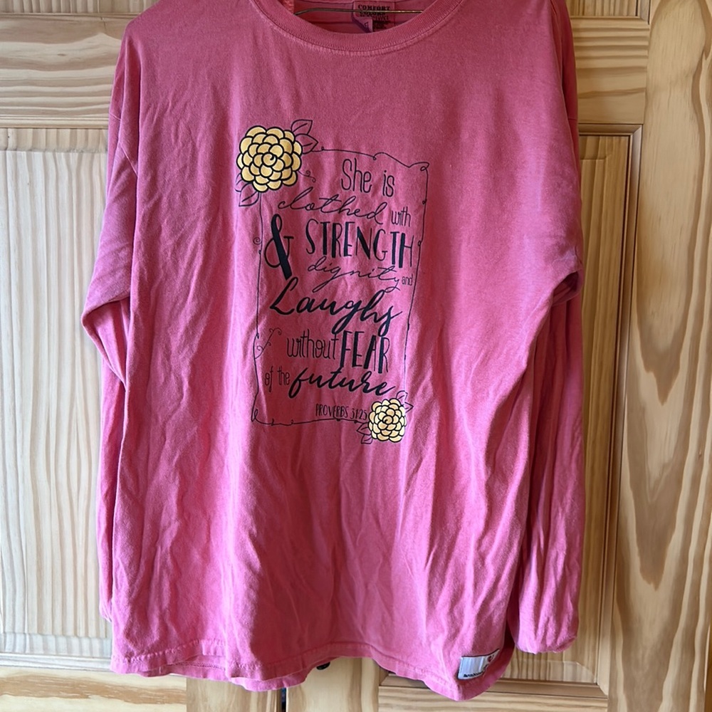 Long sleeve T shirt